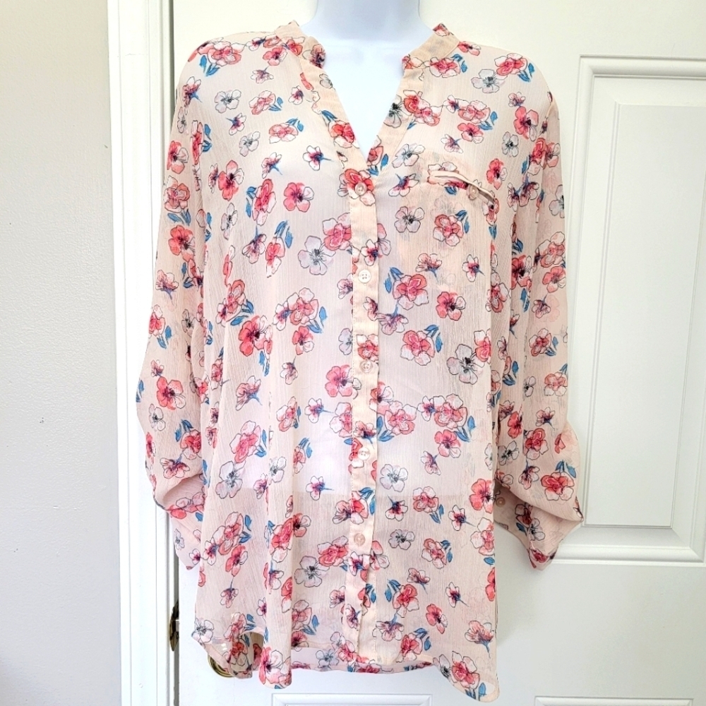 Kut From The Kloth Sheer Blush Pink Floral Roll Tab Sleeve Button Blouse Size M